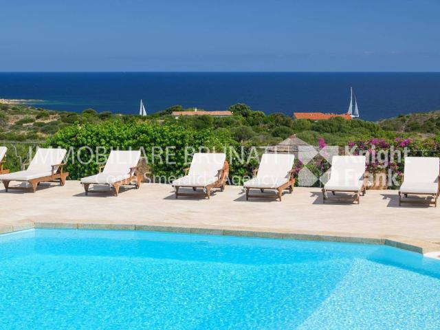 Villa Indipendente in vendita a Capo Ferro, Alzachèna/Arzachena