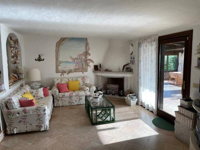 Villa Indipendente in vendita a Alzachèna/Arzachena, Baja Sardinia