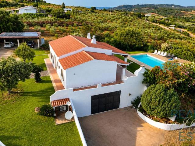 Villa Indipendente in vendita a Alzachèna/Arzachena, Arzachena
