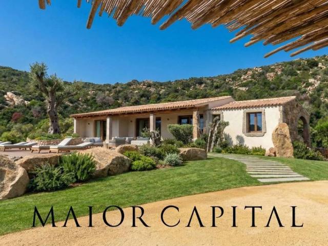 Villa Indipendente in vendita a Alzachèna/Arzachena, Sardigna/Sardegna