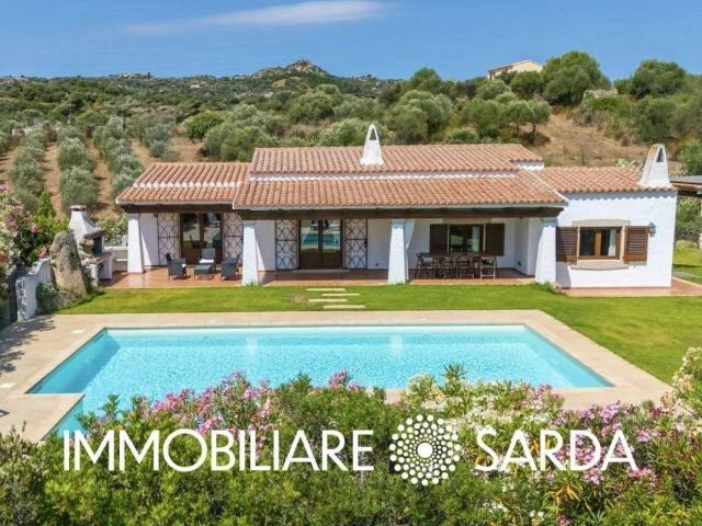 Villa Indipendente in vendita a Alzachèna/Arzachena, Arzachena
