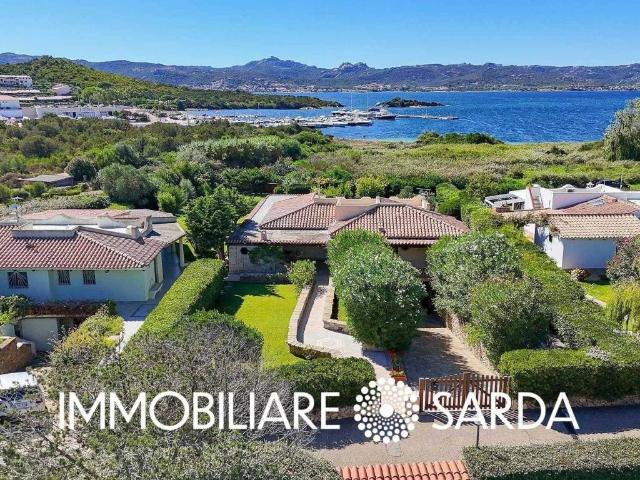 Villa Indipendente in vendita a Alzachèna/Arzachena, Baja Sardinia