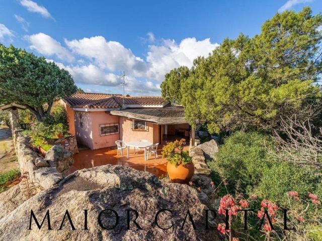 Villa Indipendente in vendita a Alzachèna/Arzachena, Baja Sardinia