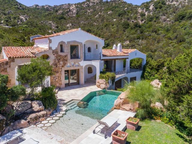 Villa Indipendente in vendita a Alzachèna/Arzachena, Pantogia