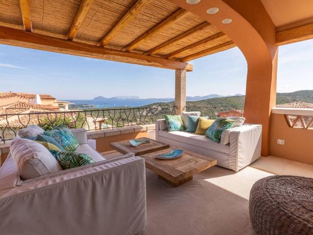 Villa Indipendente in vendita a Alzachèna/Arzachena, Sardigna/Sardegna