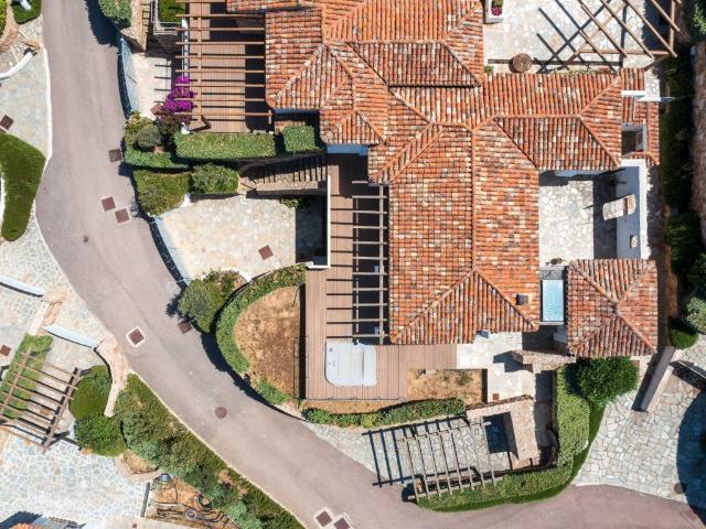 Villa Indipendente in vendita a Alzachèna/Arzachena, Sardigna/Sardegna