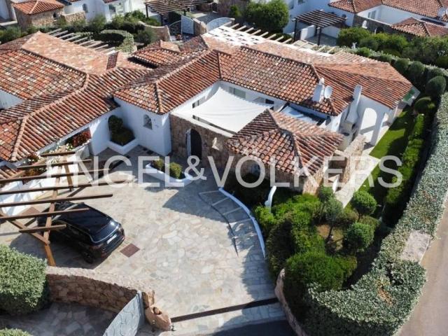Villa Indipendente in vendita a Alzachèna/Arzachena, Sardigna/Sardegna