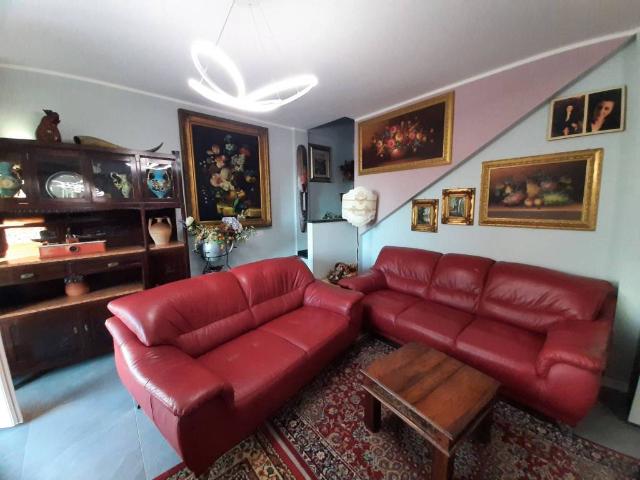 Villa Indipendente in vendita a Arzago D'adda, Lombardia