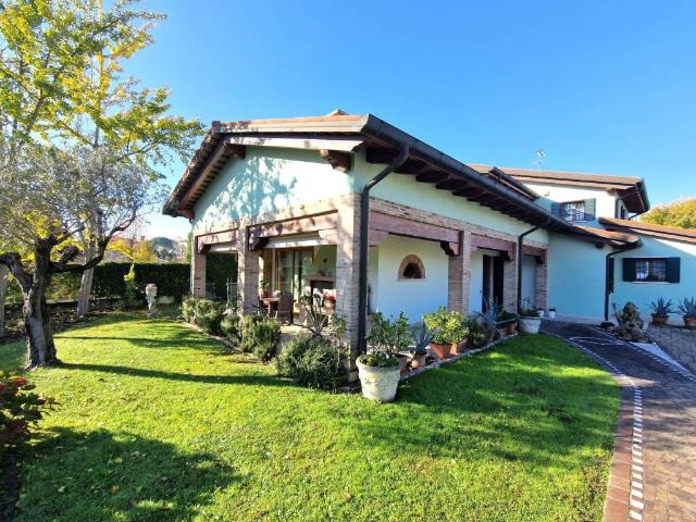 Villa Indipendente in vendita a Arzergrande, Veneto