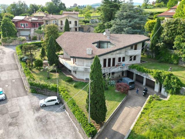 Villa Indipendente in vendita a Villaggio Giardino, Arzignano