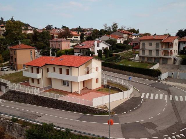 Villa Indipendente in vendita a Castello, Arzignano