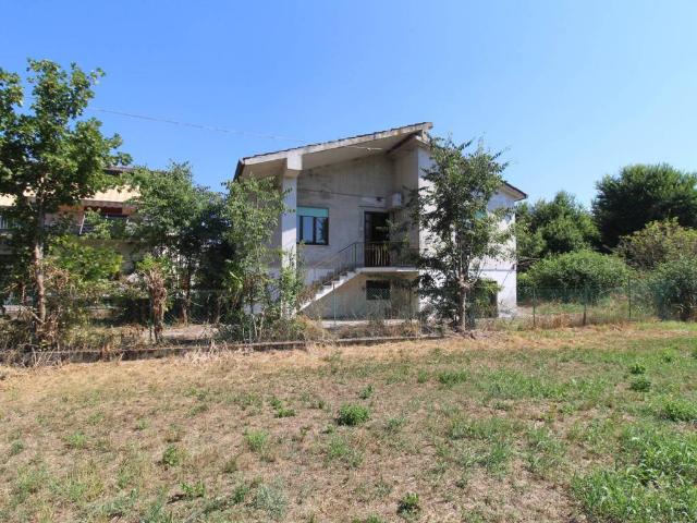 Villa Indipendente in vendita a Arzignano, Veneto