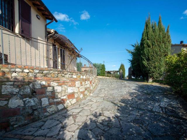 Villa Indipendente in vendita a Rencine, Asciano