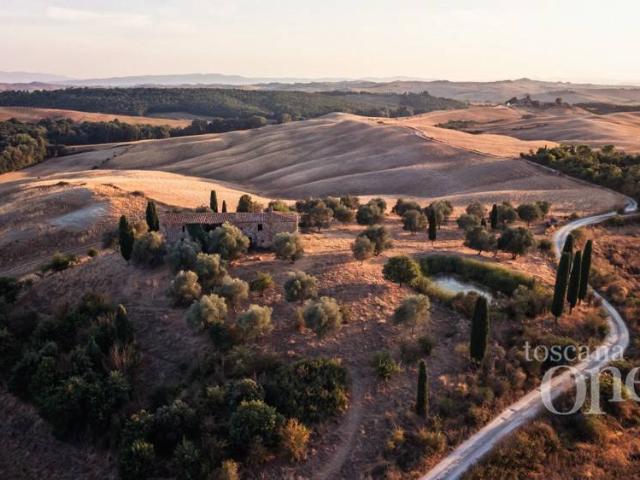 Villa Indipendente in vendita a Asciano, Toscana