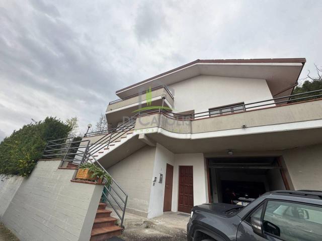 Villa Indipendente in vendita a Marche, Ascoli Piceno