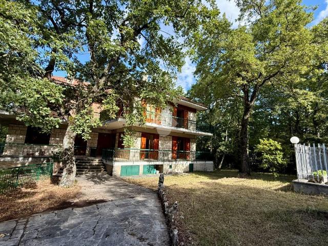 Villa Indipendente in vendita a Marche, Ascoli Piceno
