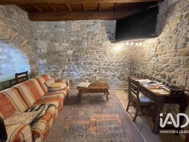 Villa Indipendente in vendita a Porta Maggiore, Marche