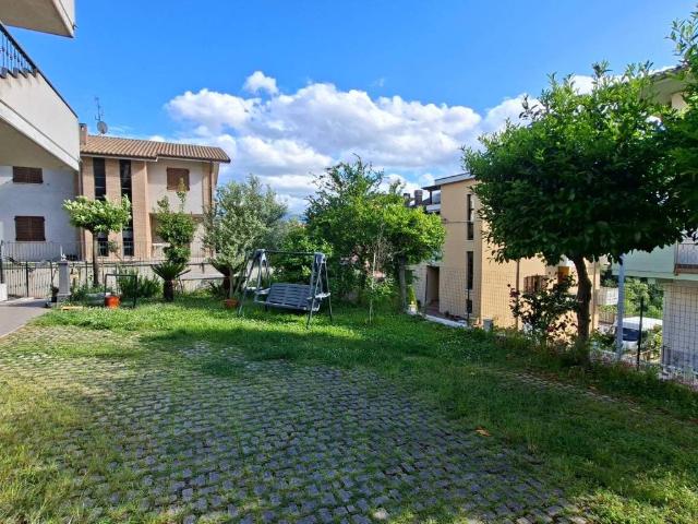 Villa Indipendente in vendita a Marche, Ascoli Piceno