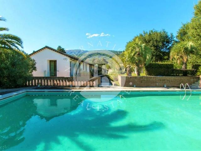 Villa Indipendente in vendita a Marche, Ascoli Piceno