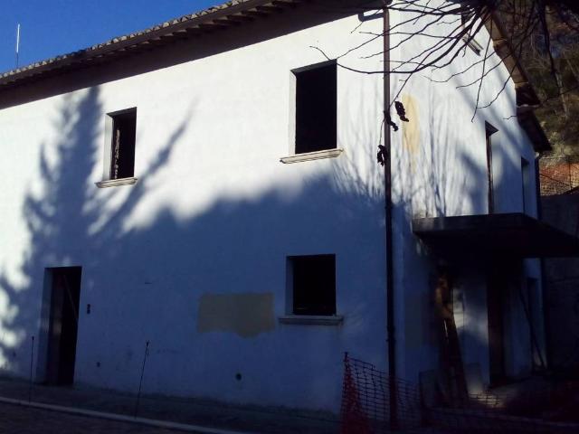 Villa Indipendente in vendita a Marche, Ascoli Piceno