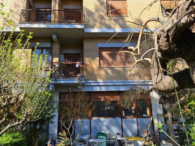 Villa Schiera in vendita a Santi Filippo e Giacomo, Marche