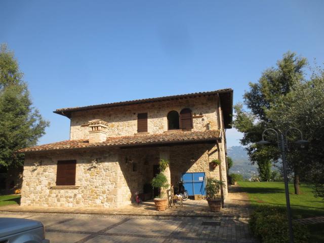 Villa Indipendente in vendita a Porta Maggiore, Ascoli Piceno