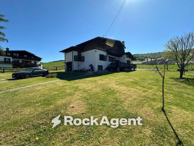 Villa Indipendente in vendita a Ekar, Asiago