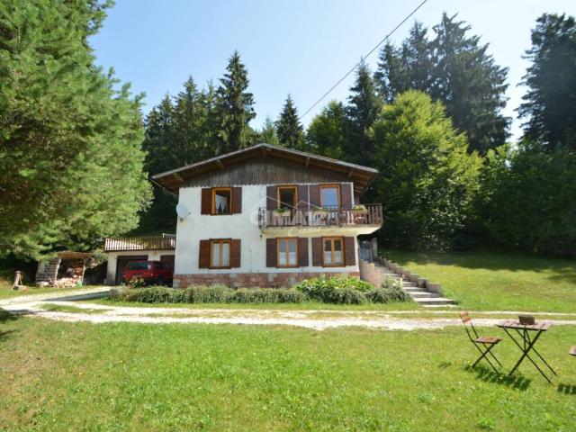 Villa Indipendente in vendita a Asiago, Veneto