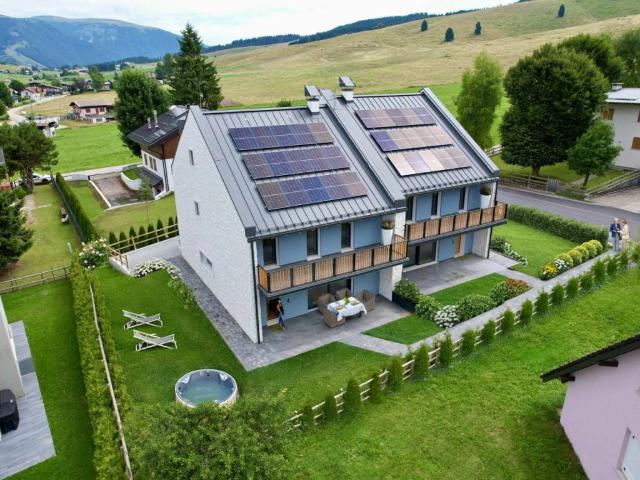 Villa Indipendente in vendita a Ekar, Asiago