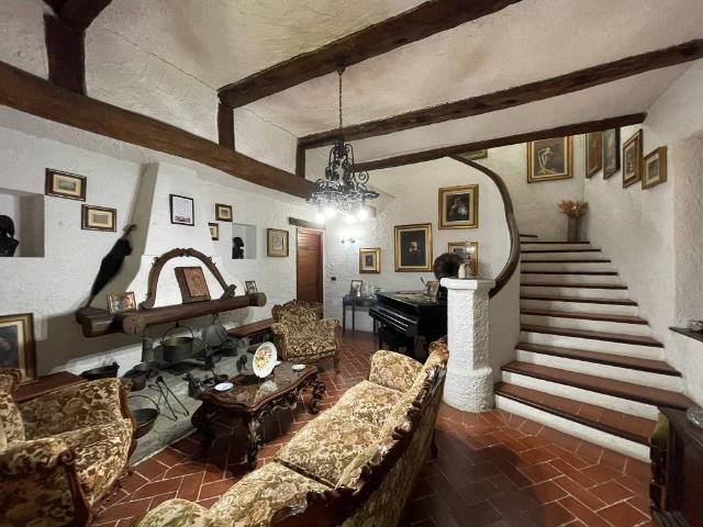 Villa Indipendente in vendita a Piemonte, Vercelli