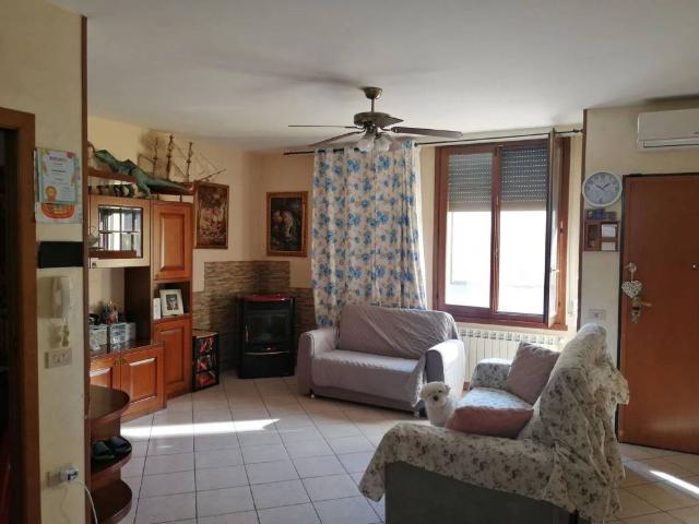 Villa Indipendente in vendita a Asola, Lombardia