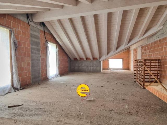 Villa Indipendente in vendita a Fonte, Asolo