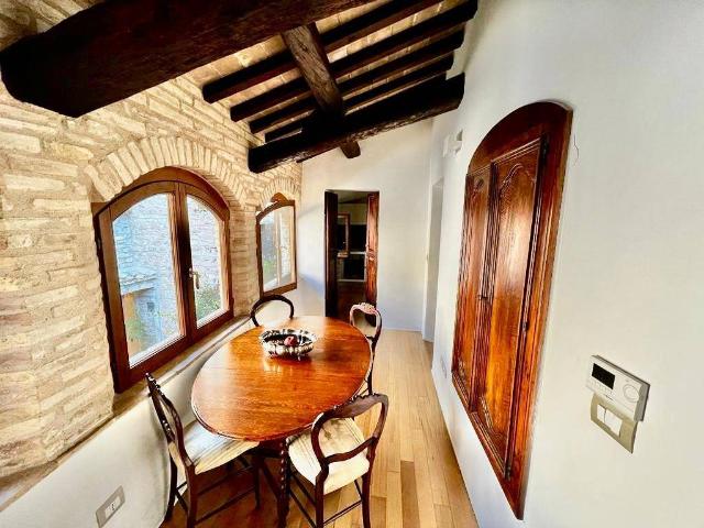 Villa Indipendente in vendita a Assisi, Umbria