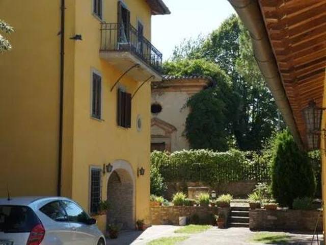 Villa Indipendente in vendita a Palazzo, Assisi