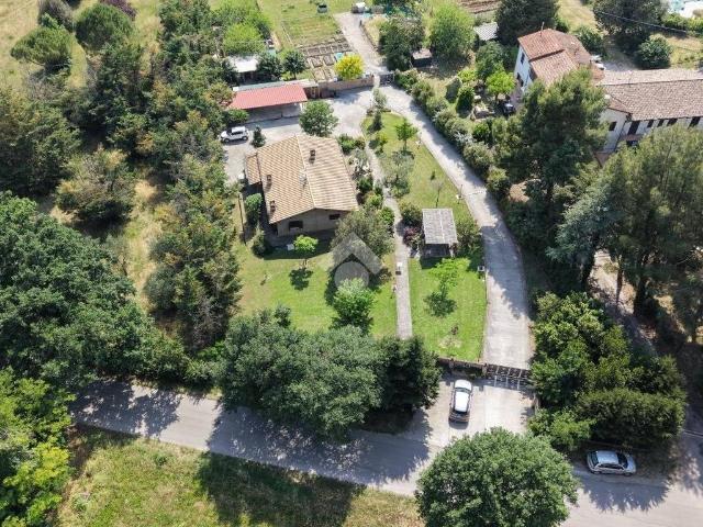 Villa Indipendente in vendita a Assisi, Umbria