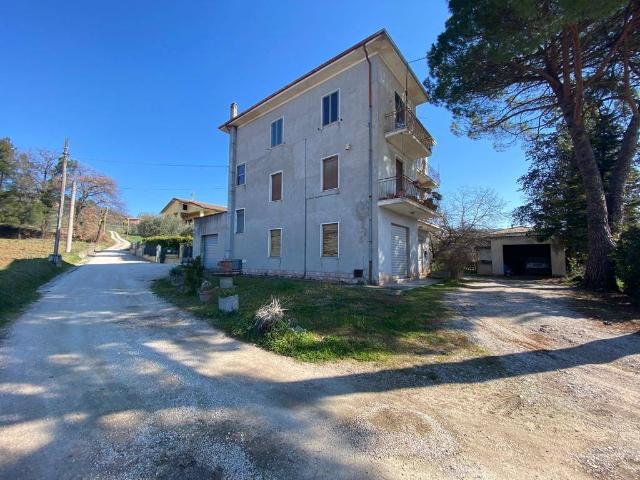 Villa Indipendente in vendita a Palazzo, Assisi
