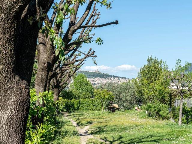 Villa Indipendente in vendita a Assisi, Umbria