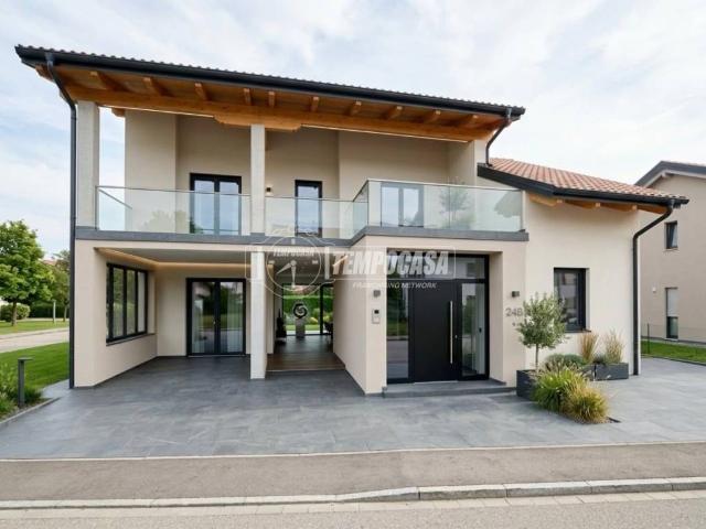 Villa Schiera in vendita a Asti