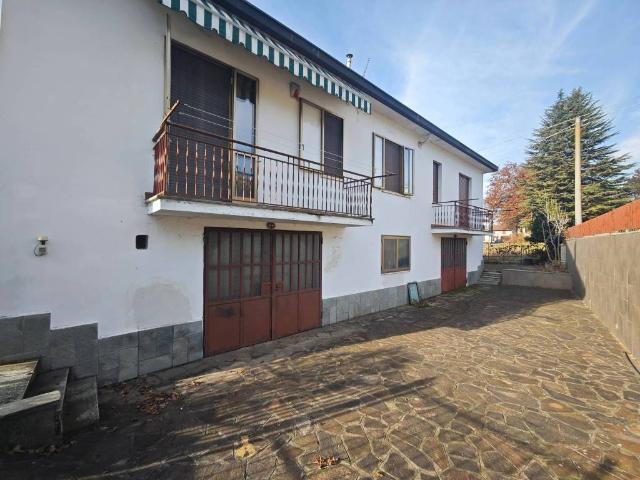Villa Indipendente in vendita a Piemonte, Asti