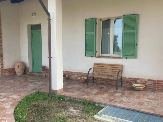 Villa Indipendente in vendita a Portacomaro Stazione, Piemonte