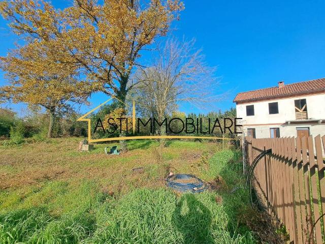 Villa Indipendente in vendita a Piemonte, Asti