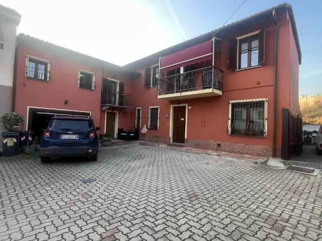 Villa Indipendente in vendita a Quarto Inferiore, Piemonte