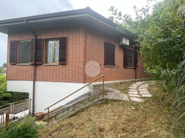 Villa Indipendente in vendita a Montemarzo, Piemonte