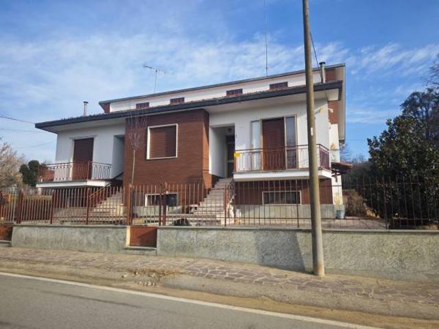 Villa Indipendente in vendita a Piemonte, Asti