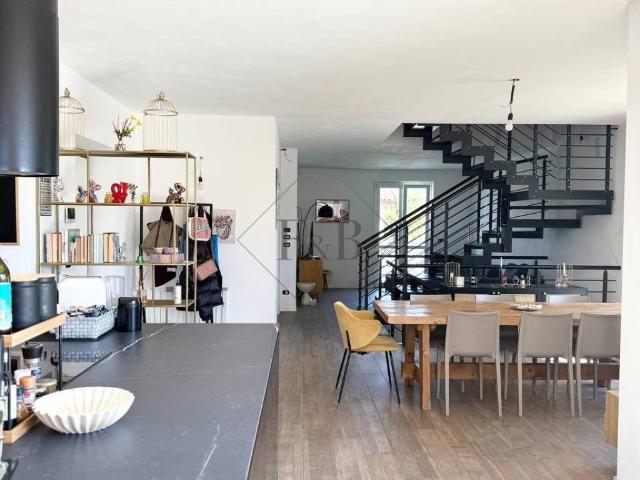 Villa Indipendente in vendita a Piemonte, Asti