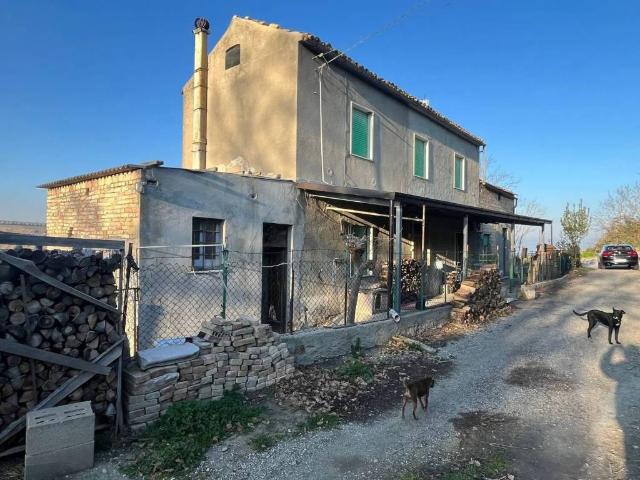 Villa Indipendente in vendita a Atessa, Abruzzo