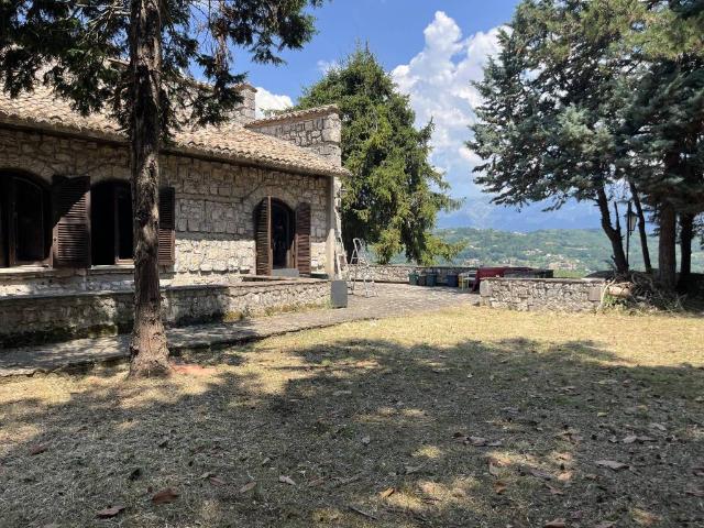 Villa Indipendente in vendita a Colle, Atina