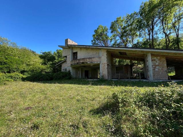 Villa Indipendente in vendita a Colle, Atina