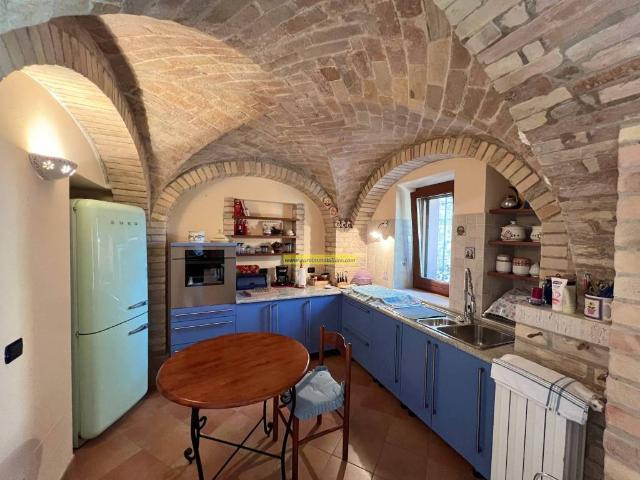 Villa Indipendente in vendita a Atri, Abruzzo
