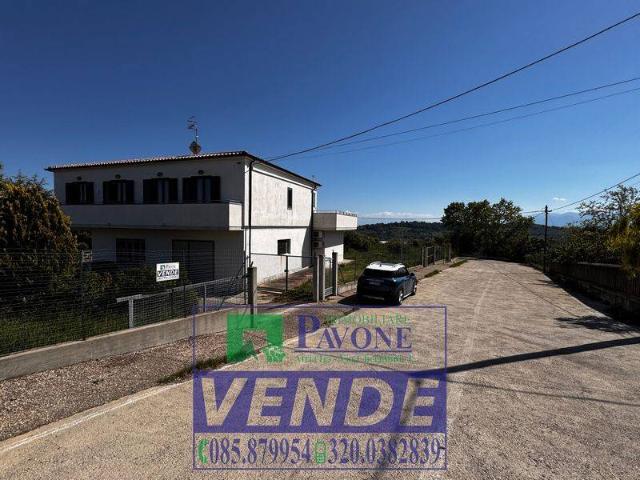 Villa Indipendente in vendita a Cavalieri, Atri
